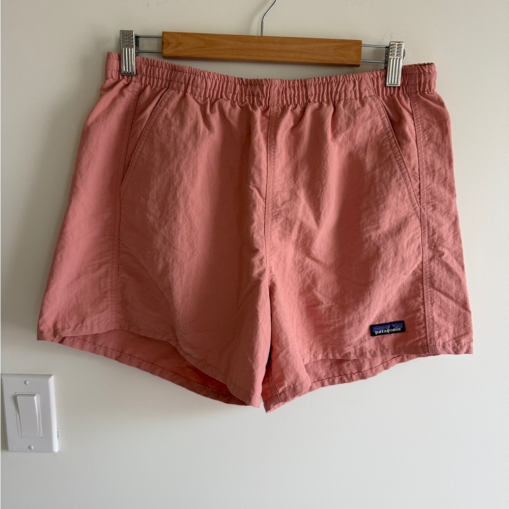 Patagonia Mauve/Pink Elastic-Waist Casual Shorts